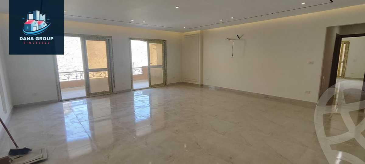 https://aqarmap.com.eg/en/listing/5987837-for-sale-cairo-el-sheikh-zayed-city-compounds-el-khamayel