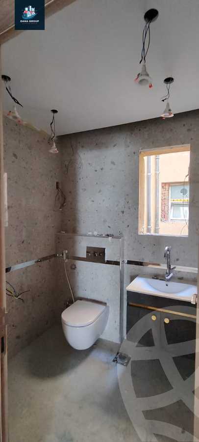 https://aqarmap.com.eg/en/listing/6005614-for-sale-cairo-el-sheikh-zayed-city-compounds-el-khamayel