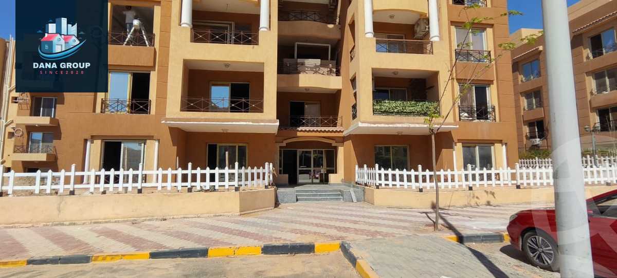 https://aqarmap.com.eg/en/listing/6008164-for-sale-cairo-el-sheikh-zayed-city-compounds-el-khamayel