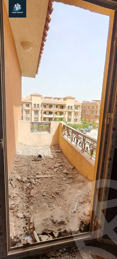 https://aqarmap.com.eg/en/listing/6008181-for-sale-cairo-el-sheikh-zayed-city-compounds-el-khamayel