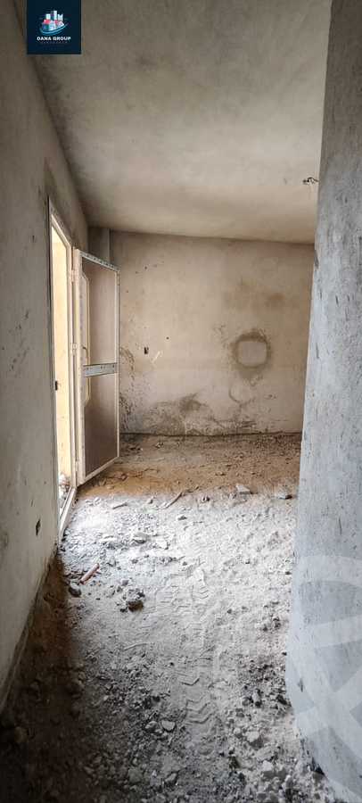 https://aqarmap.com.eg/en/listing/6008181-for-sale-cairo-el-sheikh-zayed-city-compounds-el-khamayel