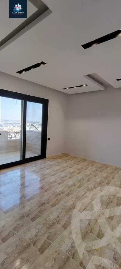 https://aqarmap.com.eg/en/listing/6008218-for-sale-cairo-el-sheikh-zayed-city-compounds-el-khamayel
