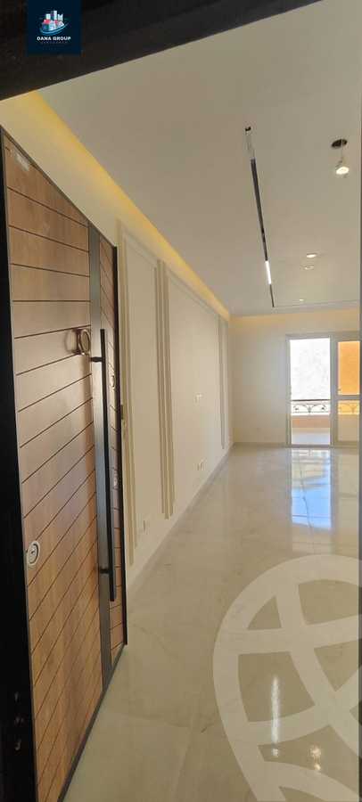 https://aqarmap.com.eg/en/listing/6135206-for-sale-cairo-el-sheikh-zayed-city-compounds-el-khamayel