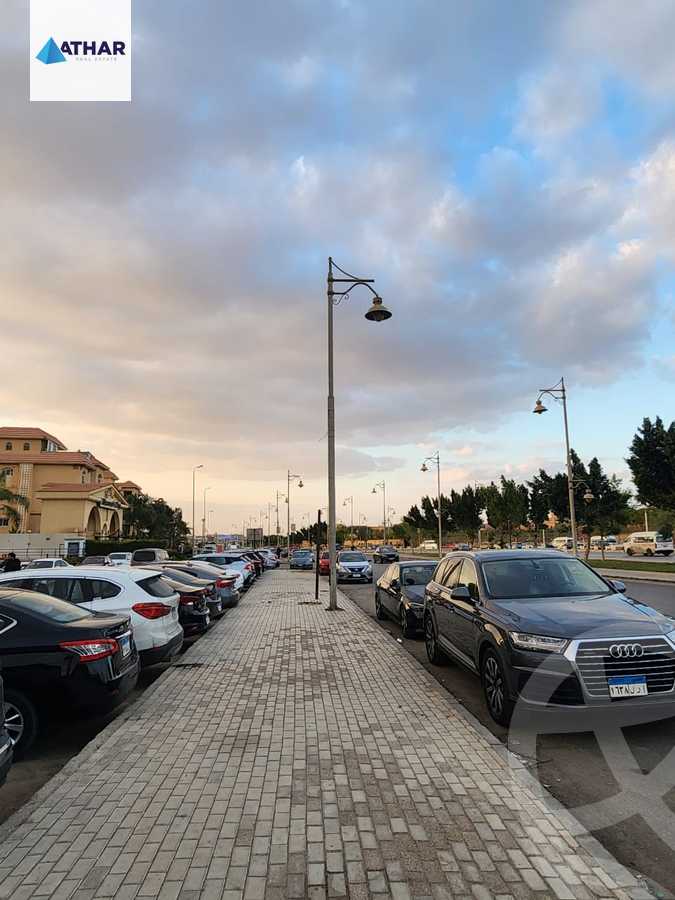 https://aqarmap.com.eg/en/listing/5363560-for-sale-cairo-new-cairo-compounds-midtown