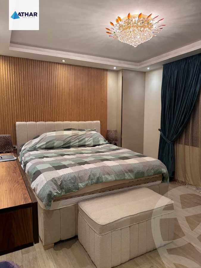 https://aqarmap.com.eg/ar/listing/5413185-for-sale-cairo-new-cairo-compounds-moon-valley