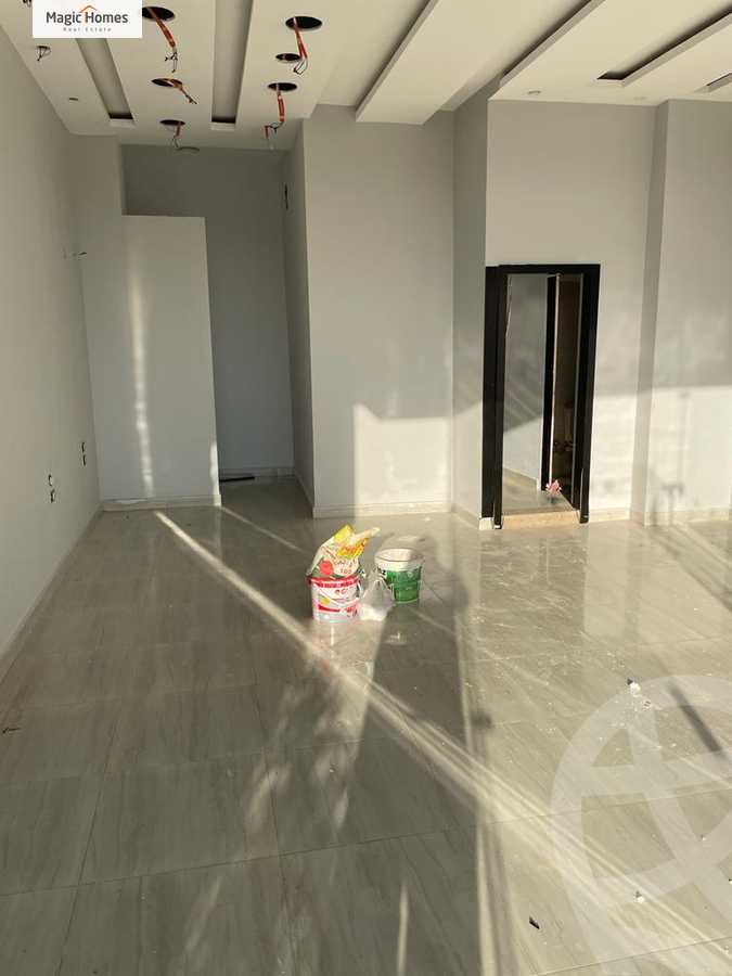 https://aqarmap.com.eg/ar/listing/4076522-for-rent-cairo-el-sheikh-zayed-city-compounds-in-sheikh-zayed-beverly-hills