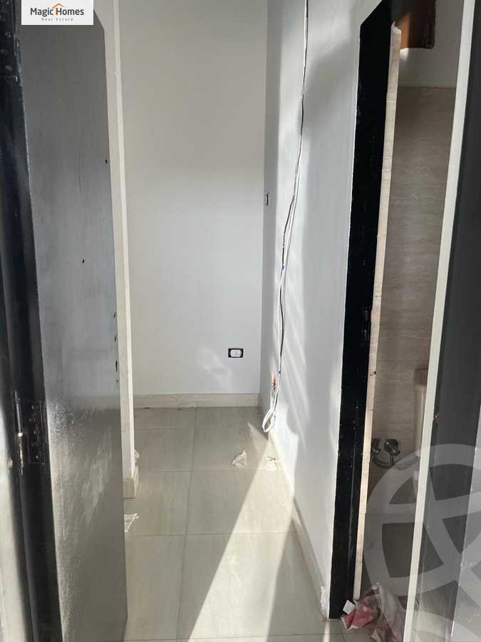 https://aqarmap.com.eg/ar/listing/4076522-for-rent-cairo-el-sheikh-zayed-city-compounds-in-sheikh-zayed-beverly-hills