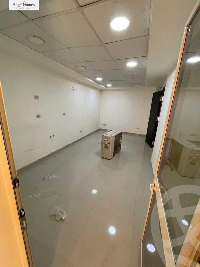 https://aqarmap.com.eg/ar/listing/4220204-for-sale-cairo-el-maadi-zahraa-el-maadi-zahraa-el-maadi-st