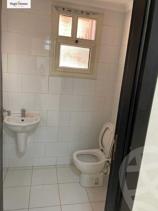 https://aqarmap.com.eg/ar/listing/4541989-for-sale-cairo-el-maadi-zahraa-el-maadi-zahraa-el-maadi-st