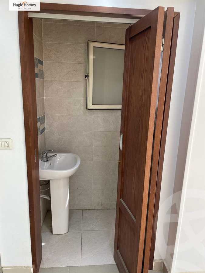 https://aqarmap.com.eg/ar/listing/5170970-for-sale-cairo-el-maadi-zahraa-el-maadi-zahraa-el-maadi-st