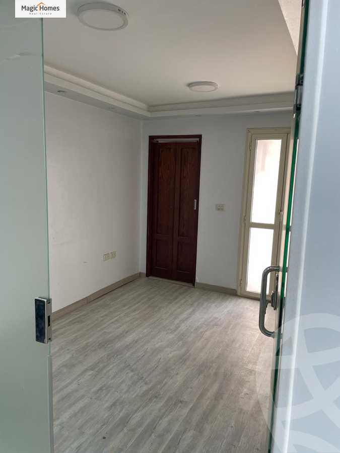 https://aqarmap.com.eg/ar/listing/5170970-for-sale-cairo-el-maadi-zahraa-el-maadi-zahraa-el-maadi-st