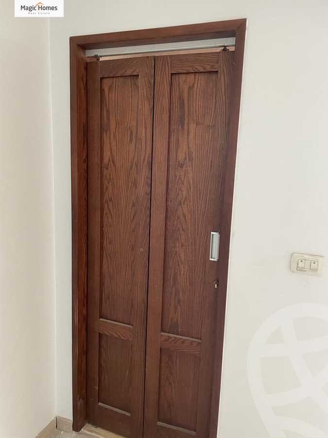 https://aqarmap.com.eg/ar/listing/5170970-for-sale-cairo-el-maadi-zahraa-el-maadi-zahraa-el-maadi-st