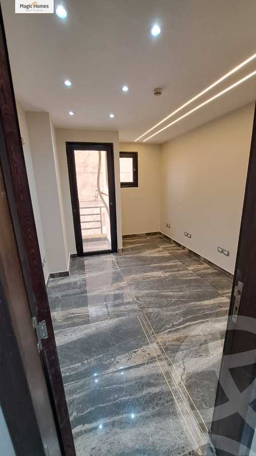 https://aqarmap.com.eg/en/listing/5178395-for-sale-cairo-el-maadi-zahraa-el-maadi-zahraa-el-maadi-st