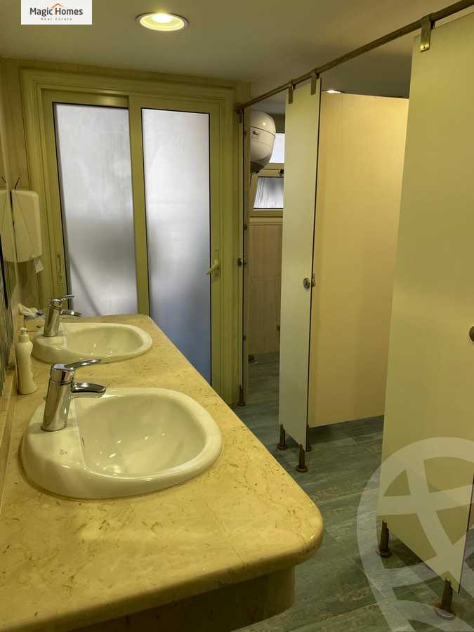 https://aqarmap.com.eg/ar/listing/5250838-for-sale-cairo-el-maadi-zahraa-el-maadi-zahraa-el-maadi-st