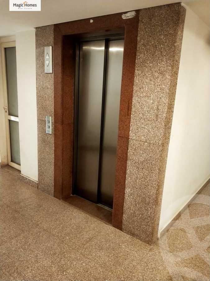 https://aqarmap.com.eg/ar/listing/5443560-for-sale-cairo-el-maadi-zahraa-el-maadi-zahraa-el-maadi-st