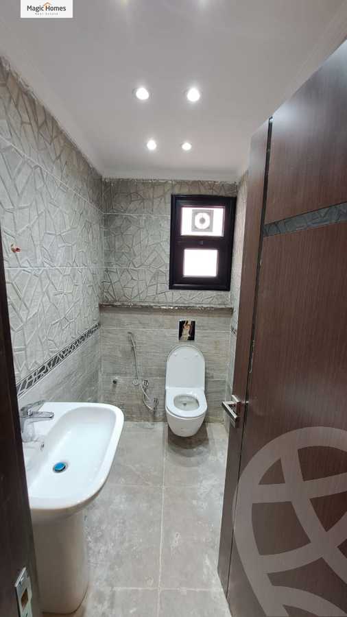https://aqarmap.com.eg/ar/listing/5447929-for-sale-cairo-el-maadi-zahraa-el-maadi-zahraa-el-maadi-st