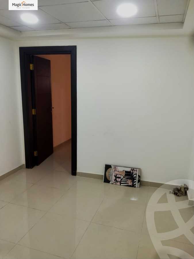 https://aqarmap.com.eg/ar/listing/5814173-for-sale-cairo-el-maadi-zahraa-el-maadi-zahraa-el-maadi-st