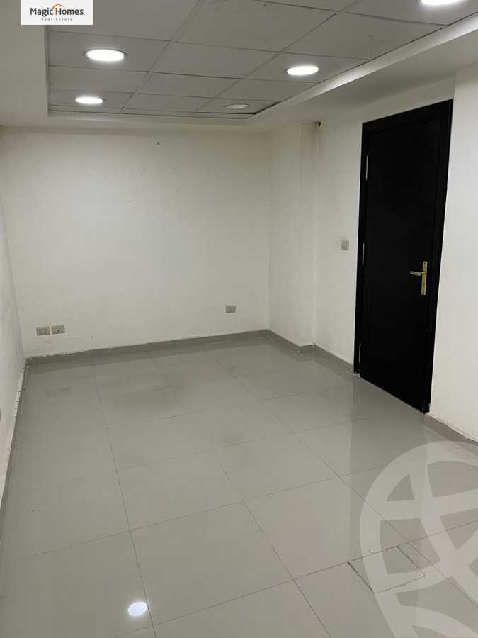 https://aqarmap.com.eg/ar/listing/6603654-for-sale-cairo-el-maadi-zahraa-el-maadi-zahraa-el-maadi-st