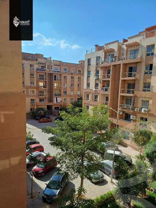 https://aqarmap.com.eg/ar/listing/5309639-for-sale-cairo-6th-of-october-hadaeq-october-kmbwnd-fy-hdyq-ktwbr-degla-gardens
