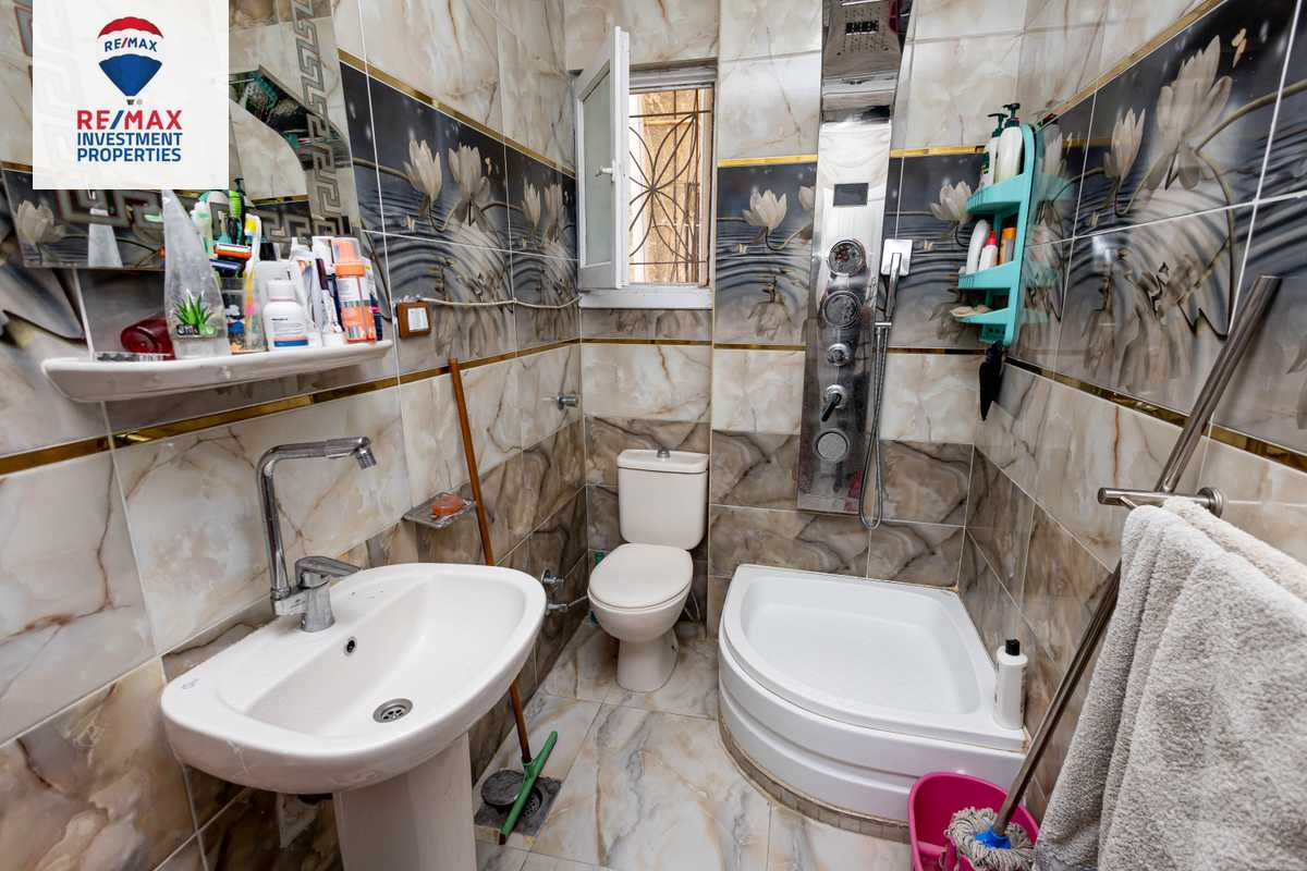 https://aqarmap.com.eg/en/listing/6018230-for-sale-alexandria-bolekly