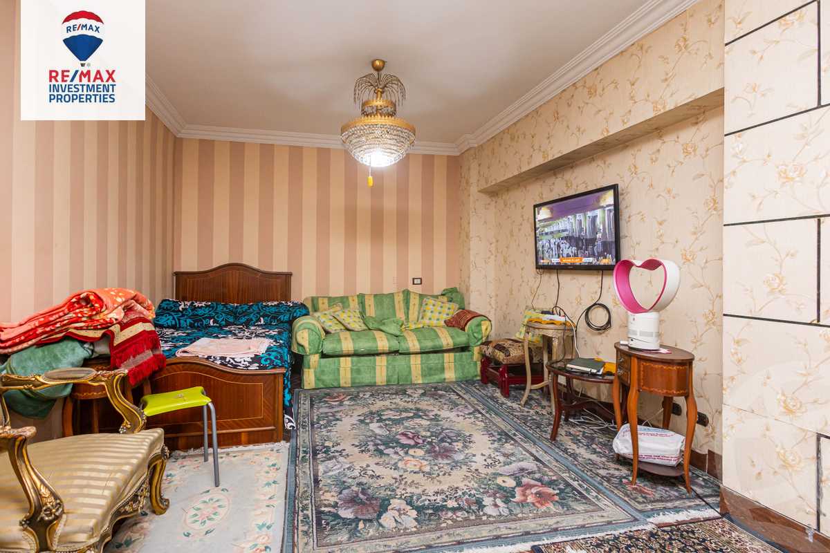 https://aqarmap.com.eg/en/listing/6108632-for-sale-alexandria-camp-cesar-el-gaish-rd