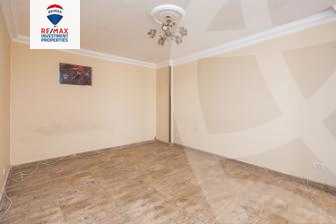 https://aqarmap.com.eg/ar/listing/6162200-for-sale-alexandria-moharram-bey-el-rasafa-st