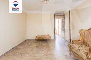 https://aqarmap.com.eg/ar/listing/6162200-for-sale-alexandria-moharram-bey-el-rasafa-st