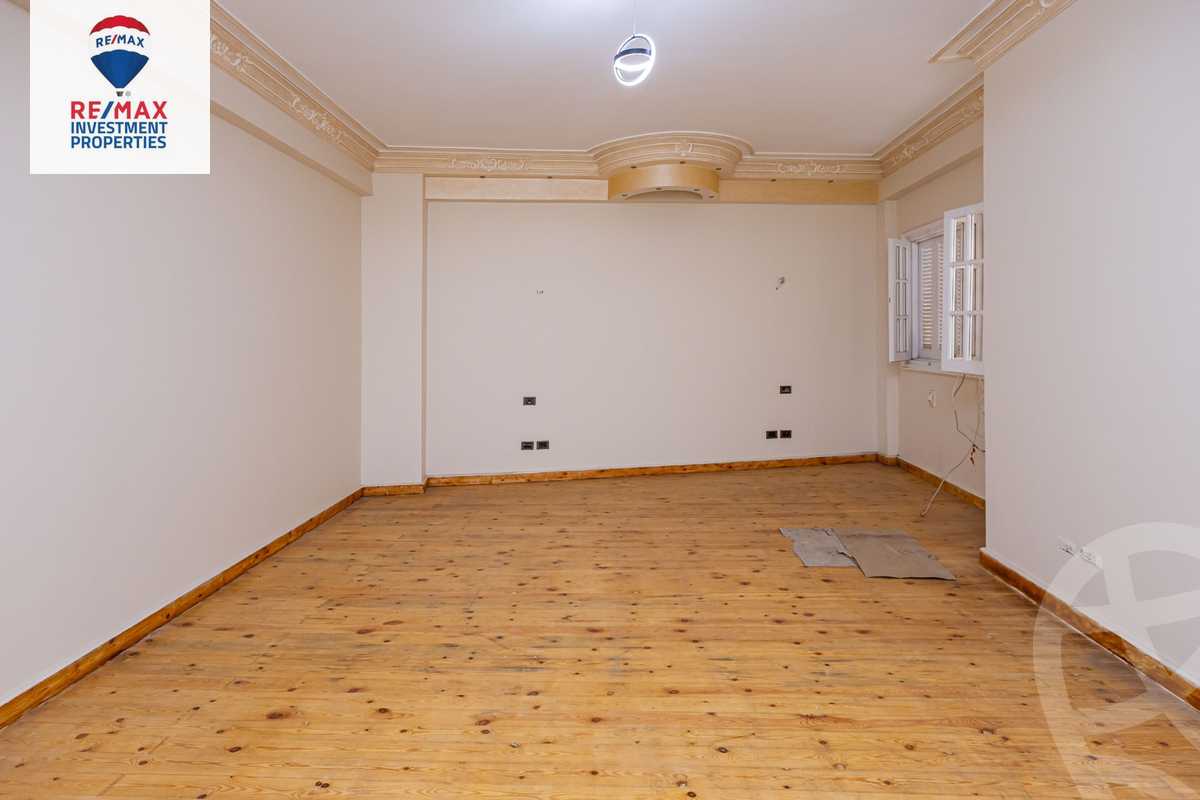 https://aqarmap.com.eg/ar/listing/6170191-for-sale-alexandria-lauran-mohammed-al-eqbal-st