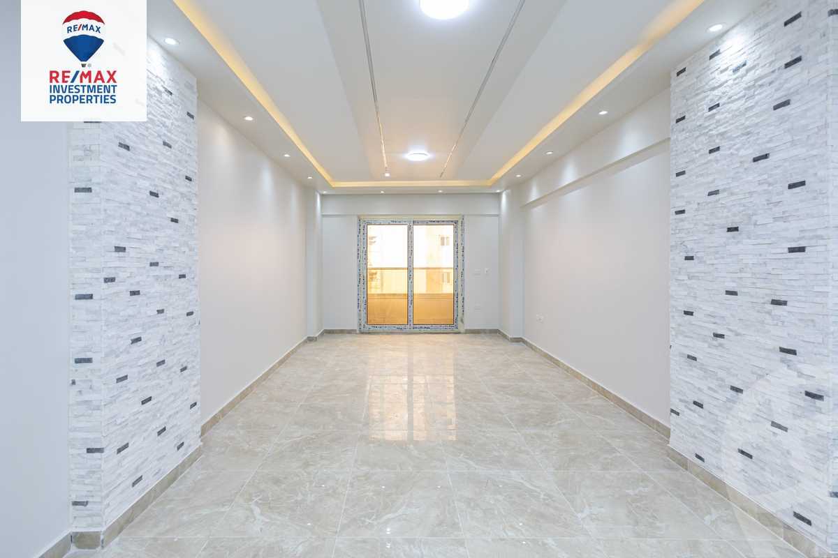 https://aqarmap.com.eg/ar/listing/6177726-for-sale-alexandria-miami-khld-bn-lwlyd