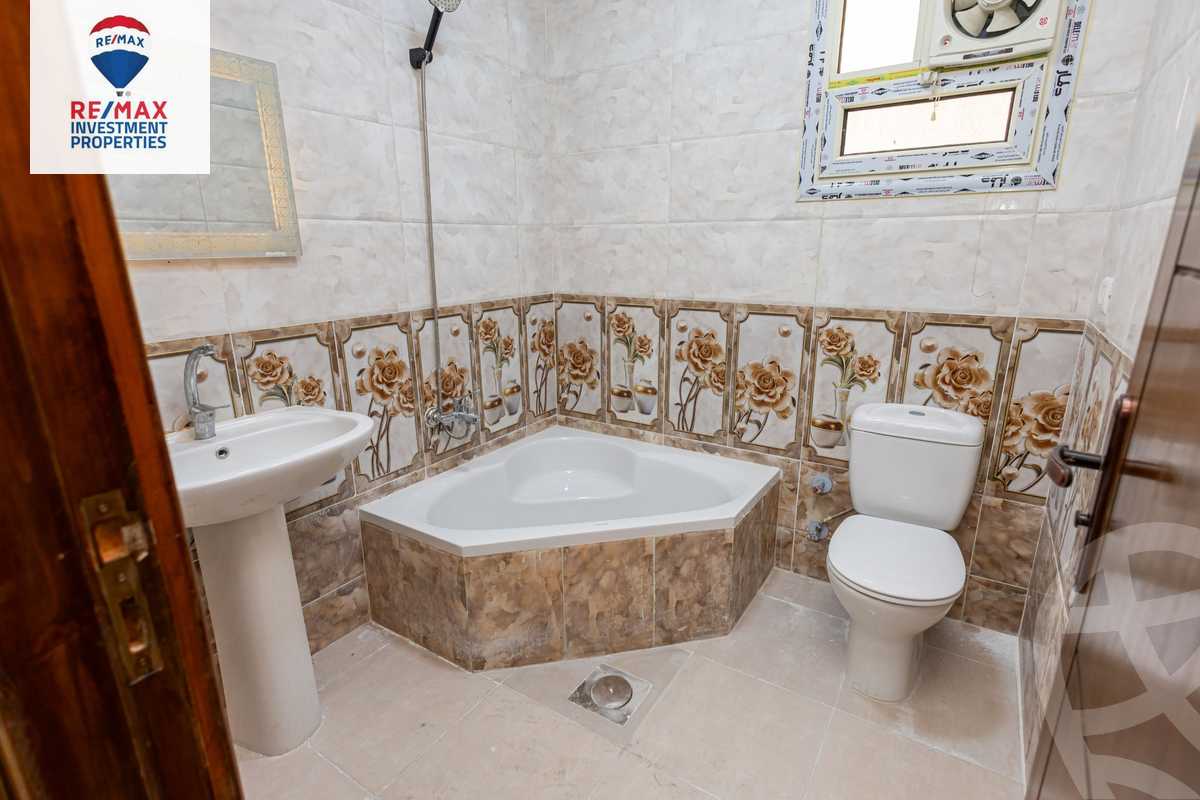 https://aqarmap.com.eg/ar/listing/6177726-for-sale-alexandria-miami-khld-bn-lwlyd