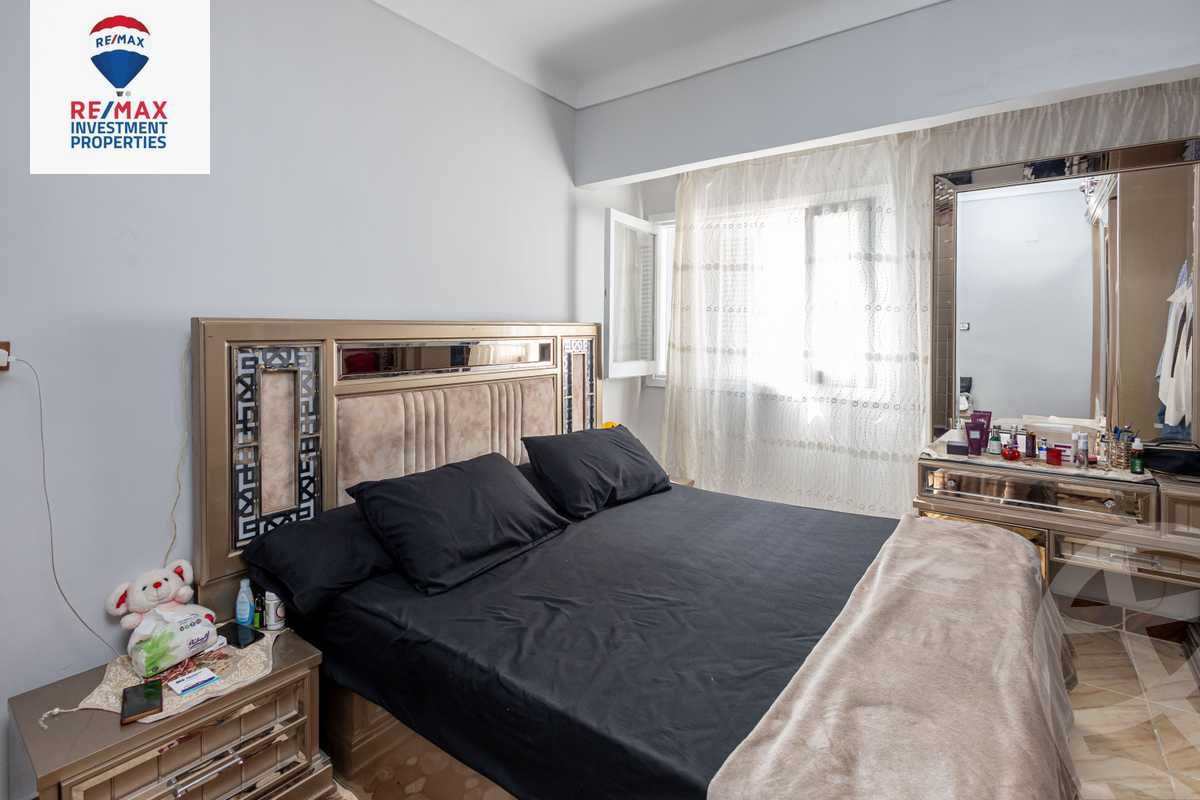 https://aqarmap.com.eg/ar/listing/6259877-for-sale-alexandria-bolekly-abd-el-salam-aref-st