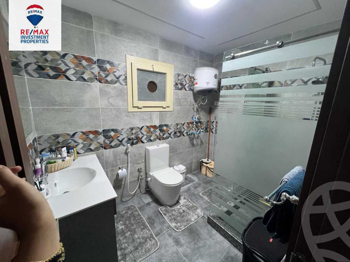 https://aqarmap.com.eg/en/listing/6262737-for-sale-alexandria-zezenia-mahmoud-el-deeb-st