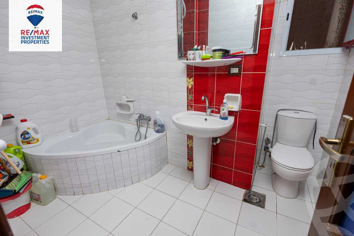 https://aqarmap.com.eg/en/listing/6262887-for-sale-alexandria-camp-cesar-abou-quer-st