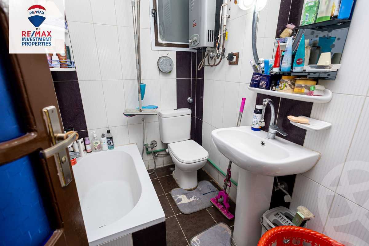 https://aqarmap.com.eg/en/listing/6262887-for-sale-alexandria-camp-cesar-abou-quer-st