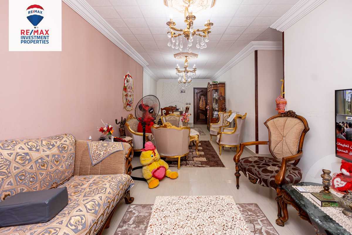 https://aqarmap.com.eg/en/listing/6262887-for-sale-alexandria-camp-cesar-abou-quer-st