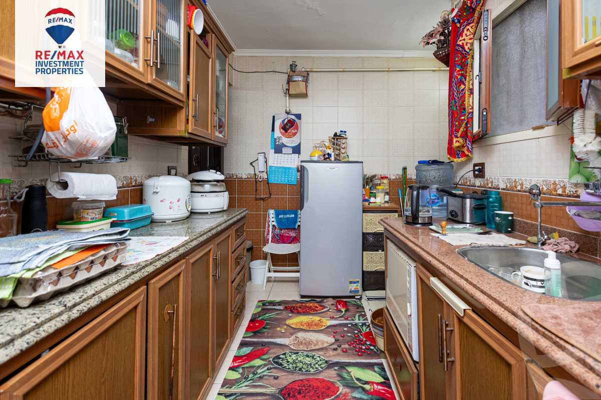 https://aqarmap.com.eg/en/listing/6262887-for-sale-alexandria-camp-cesar-abou-quer-st