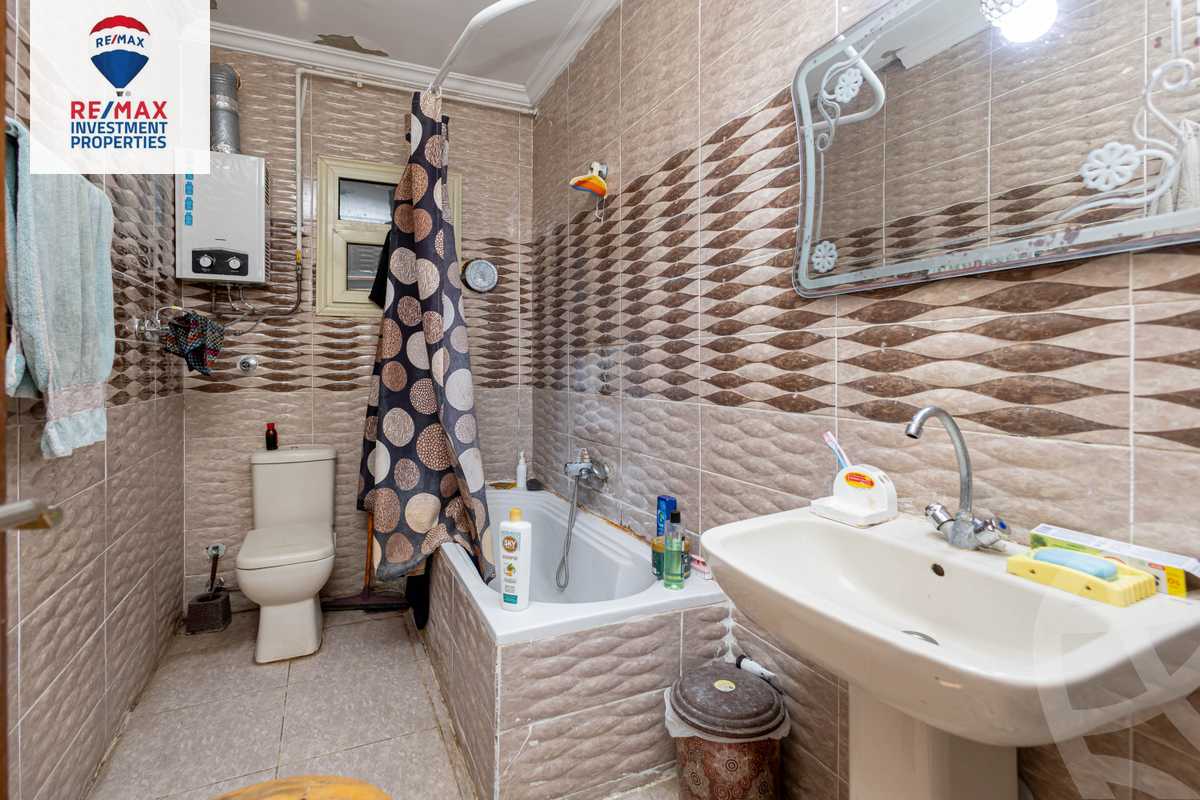 https://aqarmap.com.eg/en/listing/6286160-for-sale-alexandria-ibrahimia-la-jetee-st
