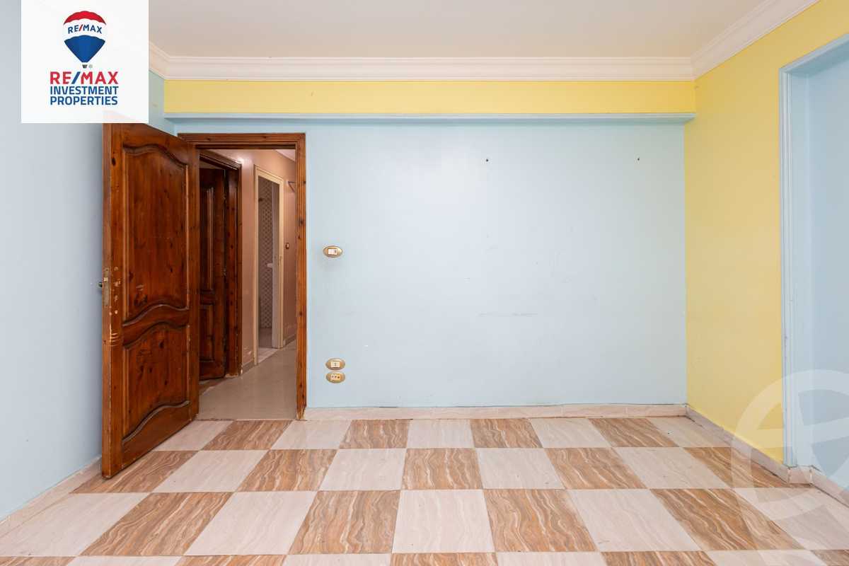 https://aqarmap.com.eg/ar/listing/6328826-for-sale-alexandria-sydy-bshr-sydy-bshr-bhry-mohamed-el-srafi-st.