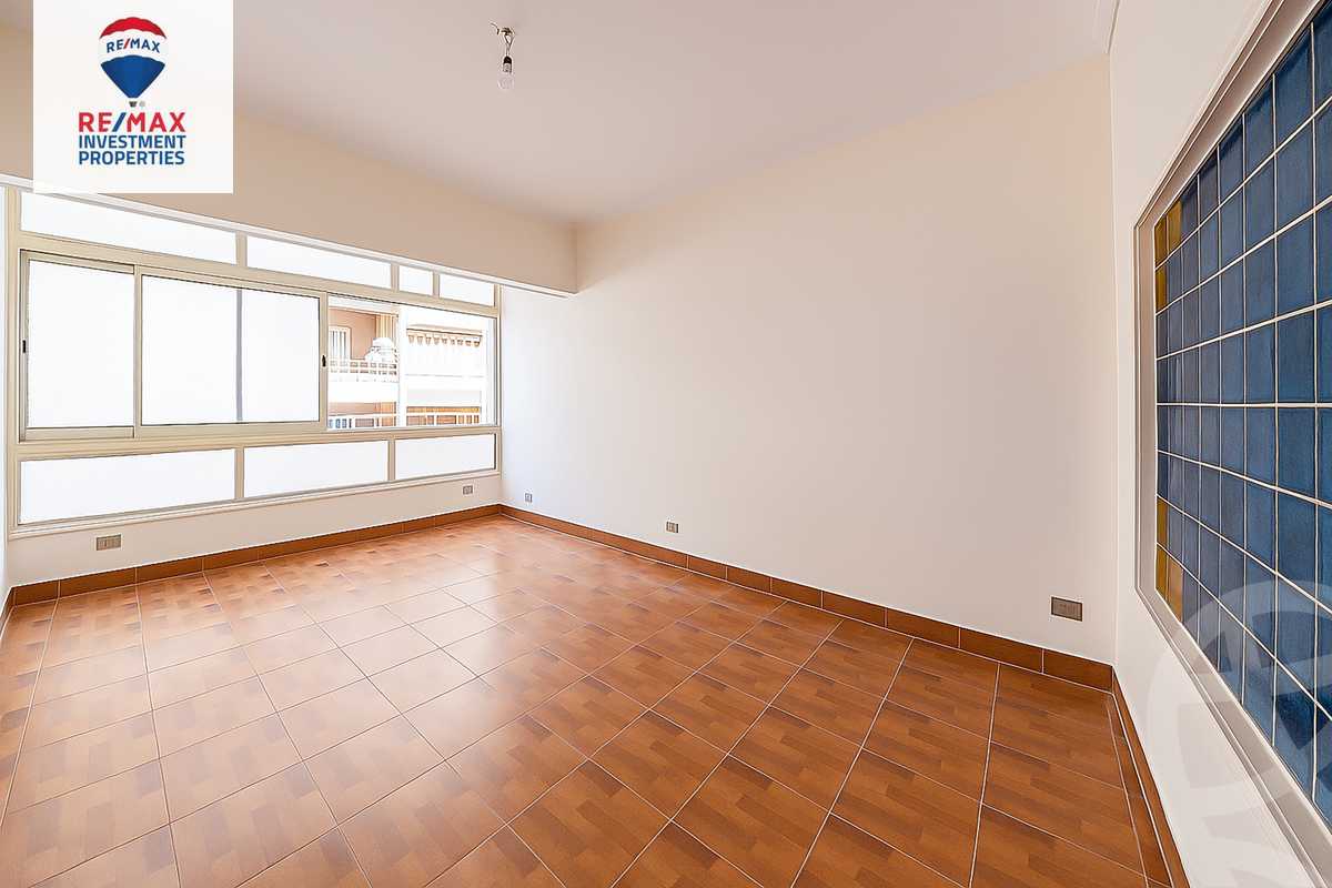 https://aqarmap.com.eg/en/listing/6330956-for-sale-alexandria-roshdy-roushdy-st