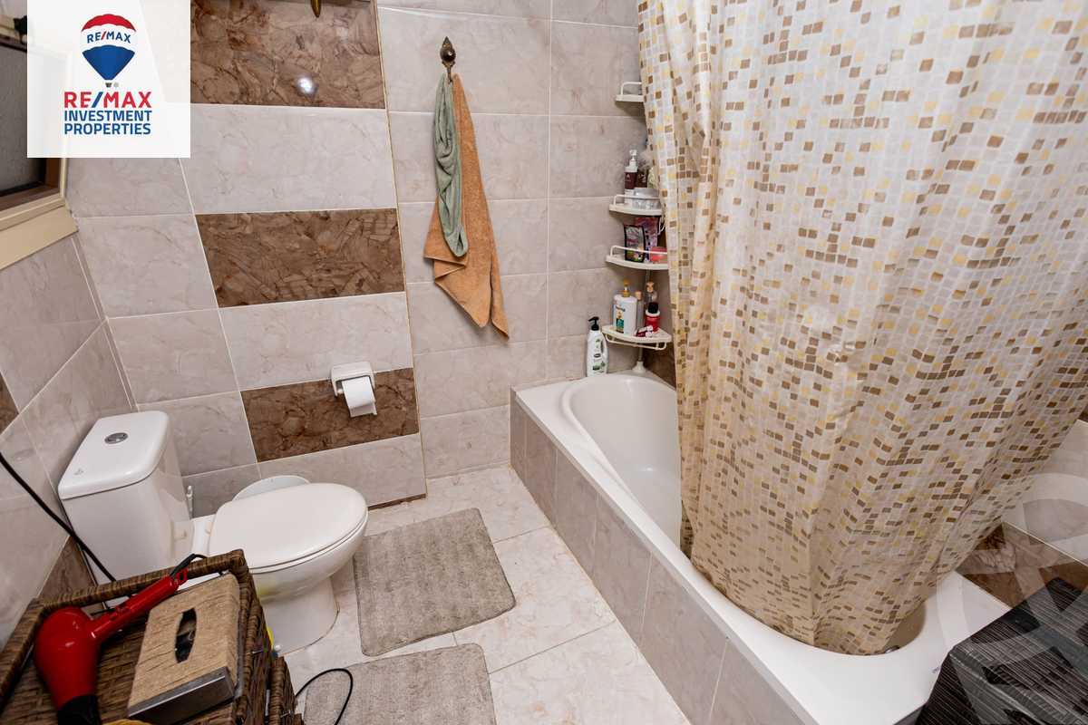 https://aqarmap.com.eg/ar/listing/6332111-for-sale-alexandria-ganaklis-shr-mrtdy-bsh