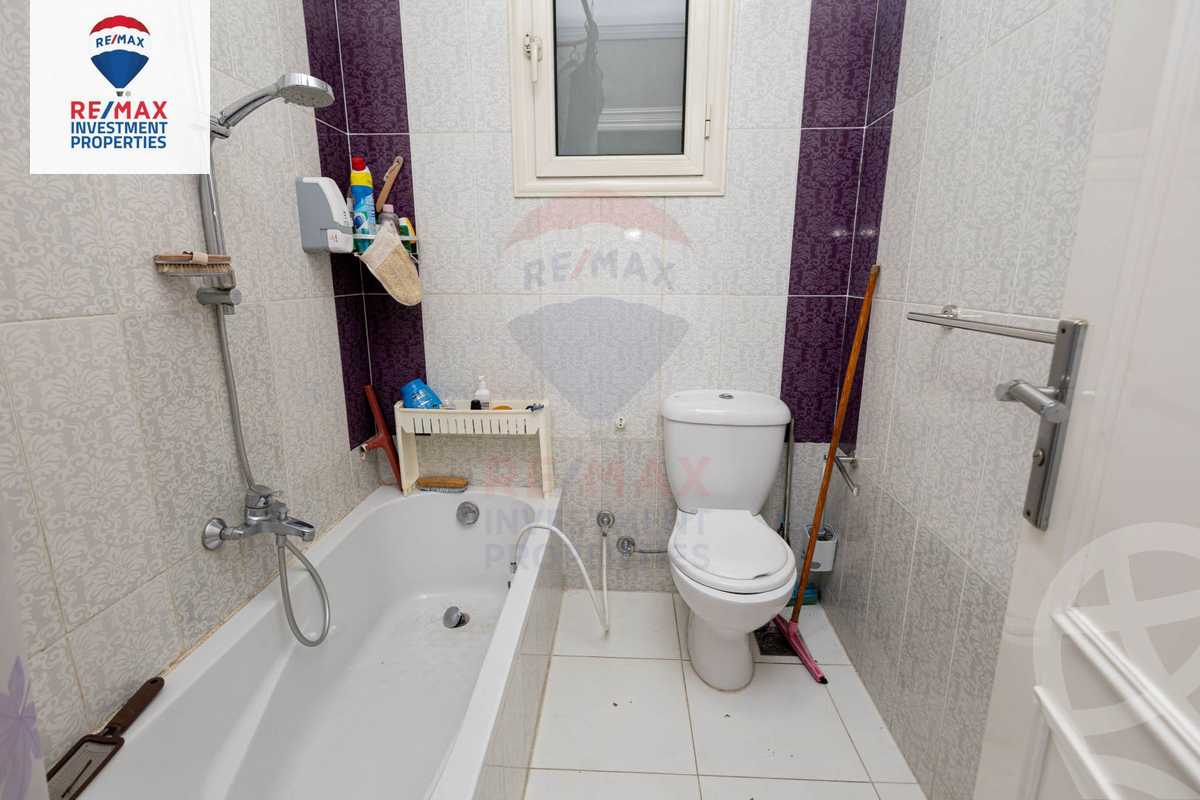 https://aqarmap.com.eg/ar/listing/6334946-for-sale-alexandria-kafr-abdo-shr-lsyd-skyn-bnt-lhsyn