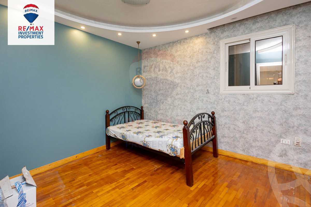 https://aqarmap.com.eg/ar/listing/6334946-for-sale-alexandria-kafr-abdo-shr-lsyd-skyn-bnt-lhsyn
