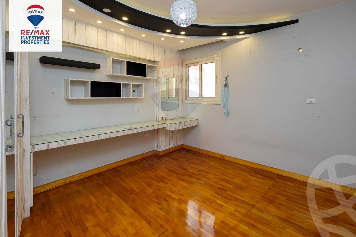 https://aqarmap.com.eg/ar/listing/6334946-for-sale-alexandria-kafr-abdo-shr-lsyd-skyn-bnt-lhsyn