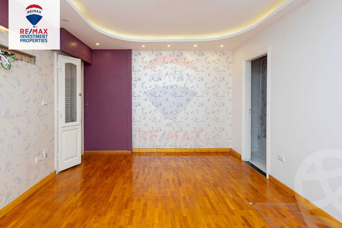 https://aqarmap.com.eg/ar/listing/6334946-for-sale-alexandria-kafr-abdo-shr-lsyd-skyn-bnt-lhsyn