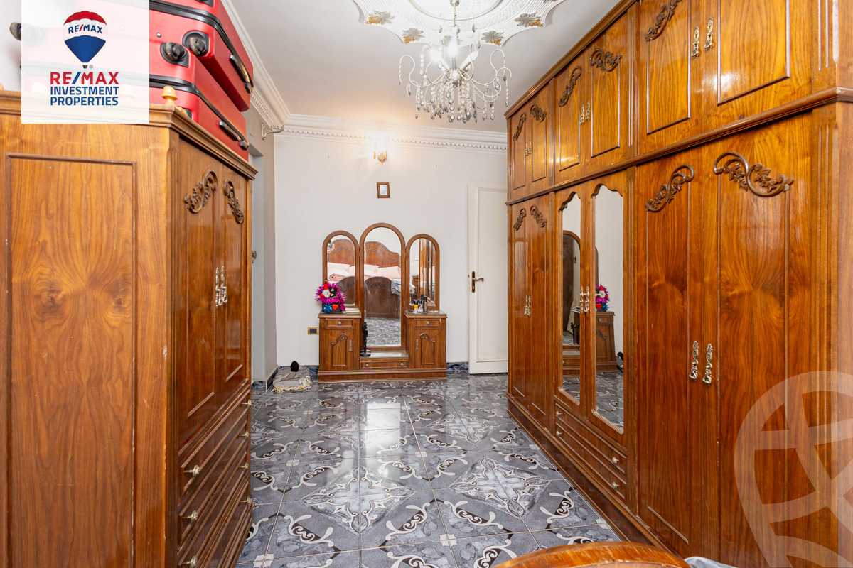 https://aqarmap.com.eg/en/listing/6568837-for-sale-alexandria-moharram-bey-emberouz