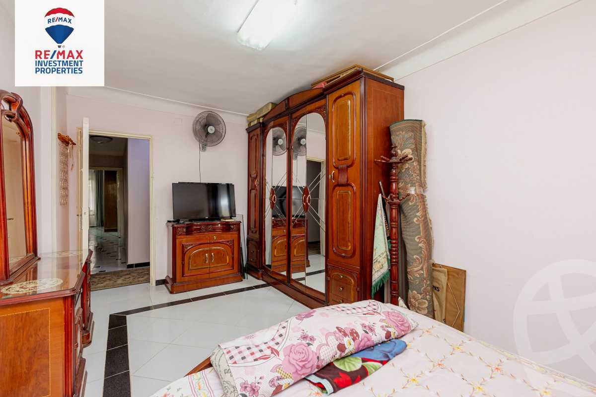 https://aqarmap.com.eg/ar/listing/6570798-for-sale-alexandria-sidi-gaber-el-mosheer-ahmed-isamil-st