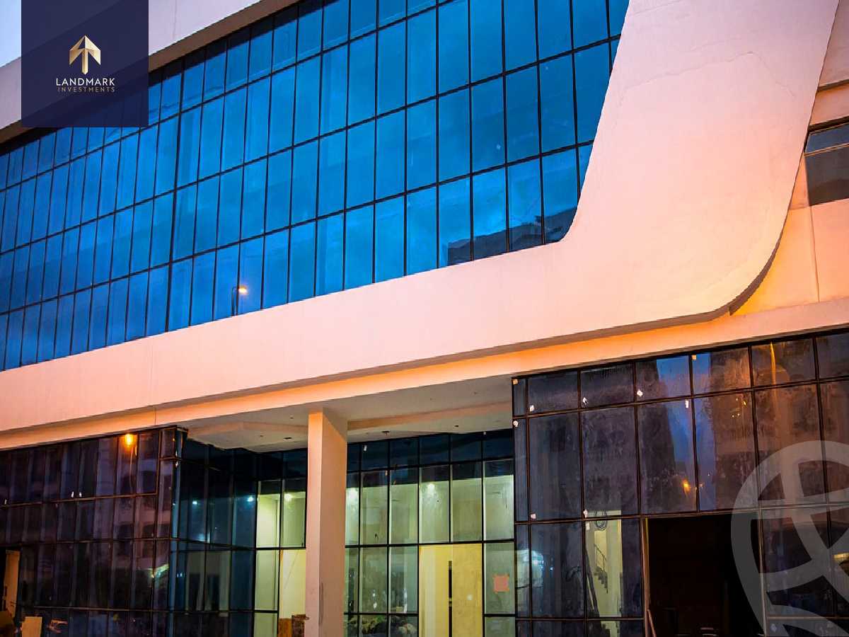 https://aqarmap.com.eg/en/listing/5971825-for-sale-cairo-new-cairo-compounds-wzwn-ltby-ktlyst-llttwyr