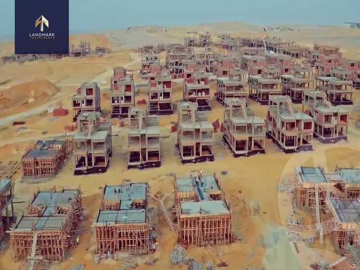 https://aqarmap.com.eg/en/listing/5977140-for-sale-cairo-new-cairo-compounds-blm-hylz-nyw-kyrw