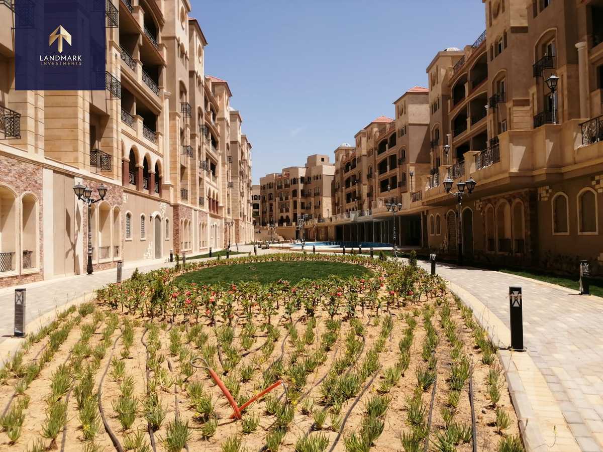 https://aqarmap.com.eg/ar/listing/6048181-for-sale-cairo-new-cairo-compounds-rock-vera