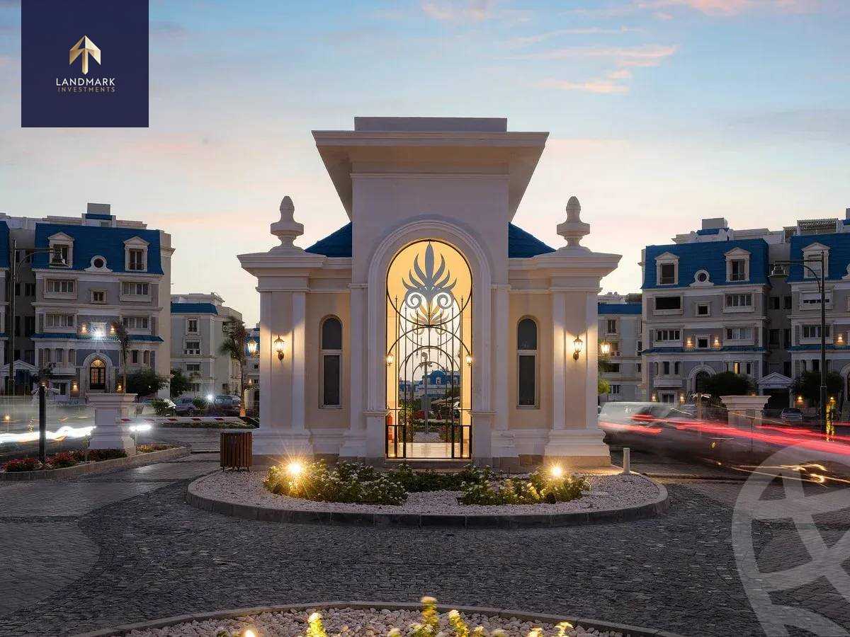 https://aqarmap.com.eg/en/listing/6229060-for-sale-cairo-new-cairo-compounds-mountain-view-hyde-park